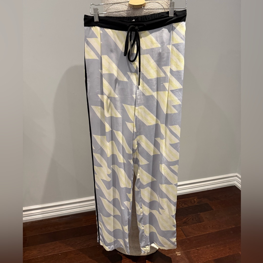 10 Crosby Derek Lam Black And Yellow Patterned Joggers